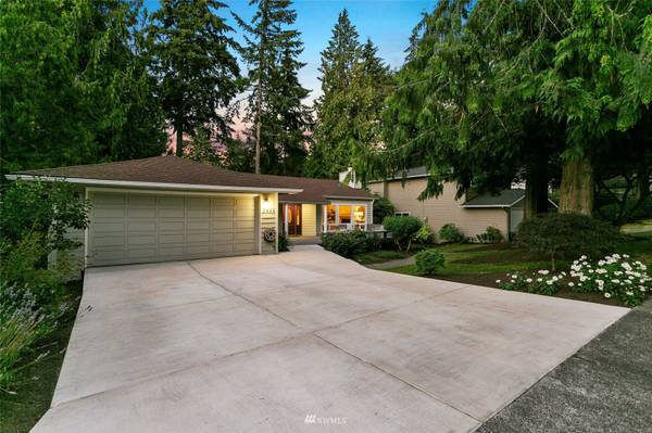 2620 186th AVE NE, Redmond, WA 98052