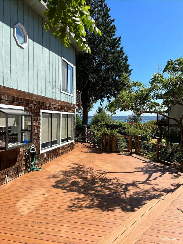 Langley, WA 98260,3766 Bells Beach RD