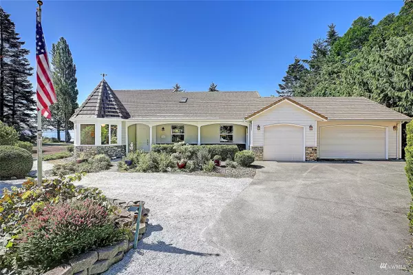 Camano Island, WA 98282,3222 S Camano DR