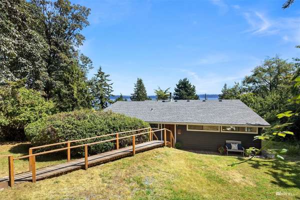 8016 SW Van Olinda RD, Vashon, WA 98070