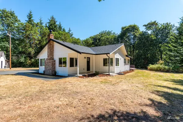 2257 Parker RD, Camano Island, WA 98282