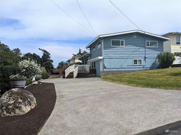 Anacortes, WA 98221,3917 O AVE
