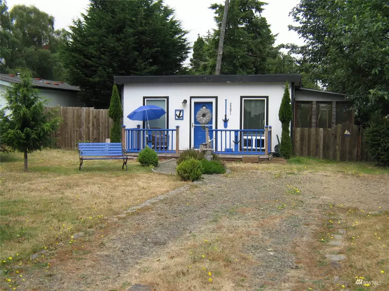 2201 300th PL, Ocean Park, WA 98640