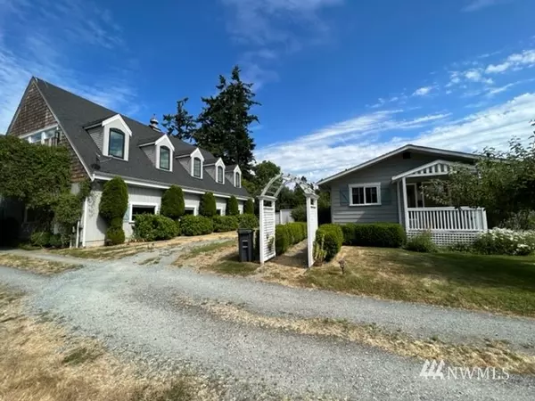 5707 Mutiny Bay RD, Freeland, WA 98249