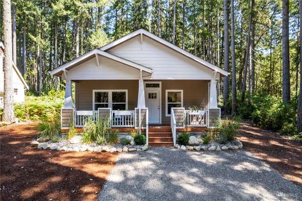 10511 107th Avenue Ct, Anderson Island, WA 98303