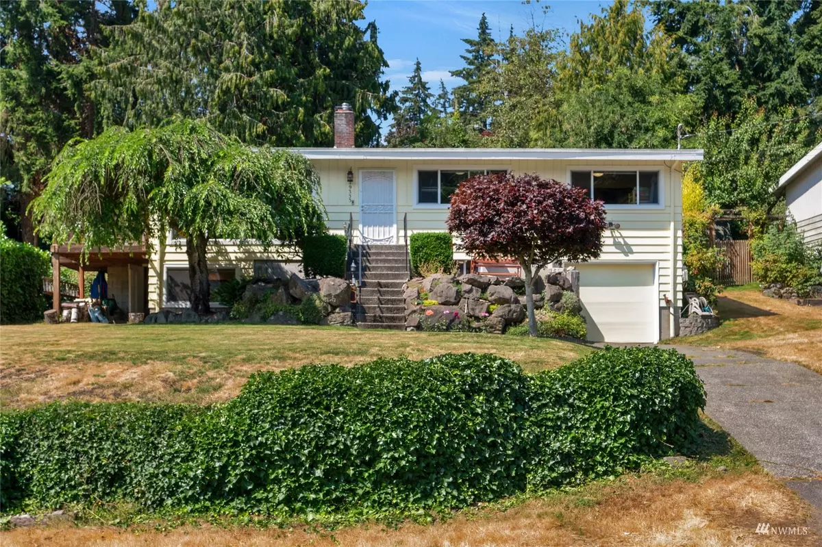 Shoreline, WA 98177,19333 1st AVE NW