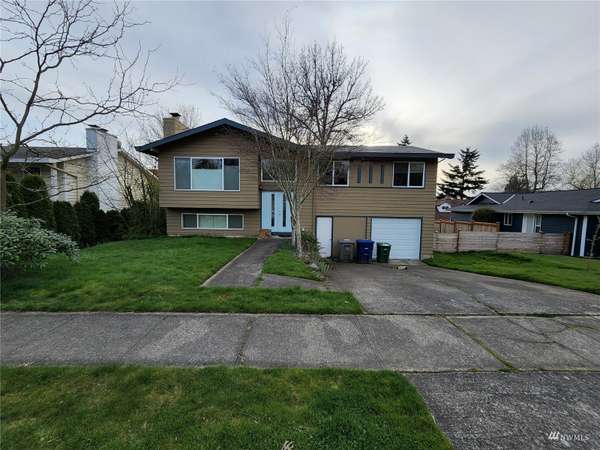 2531 Smithers AVE S, Renton, WA 98055