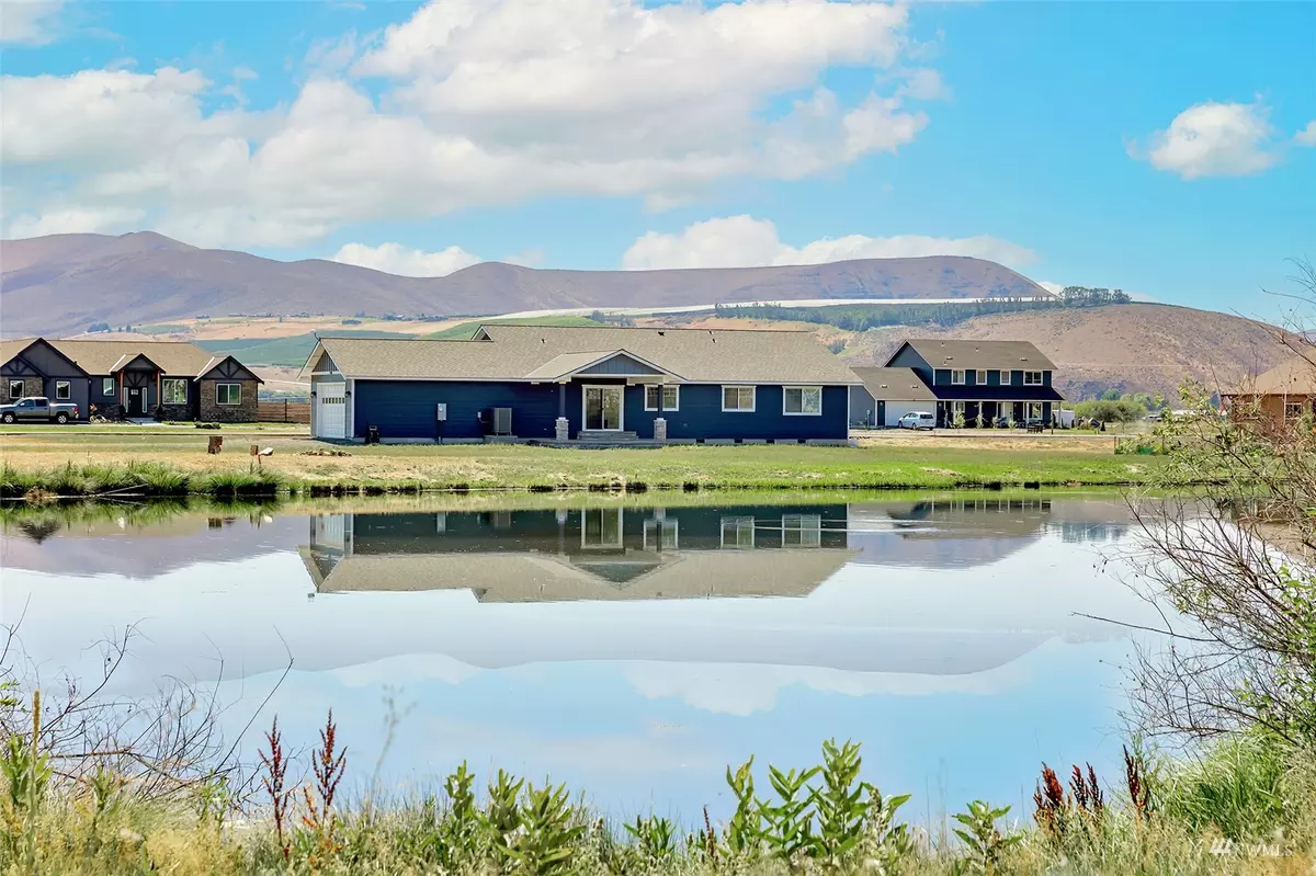 Ellensburg, WA 98926,490 Heron Farm LN