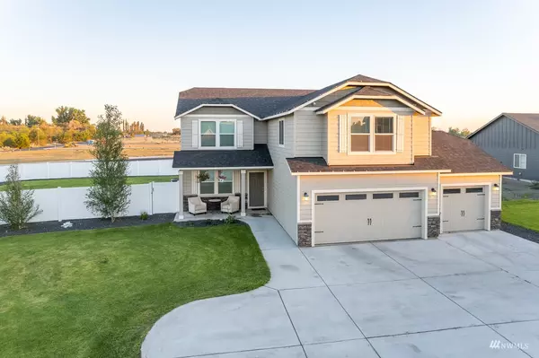 687 N Hooper DR, Moses Lake, WA 98837