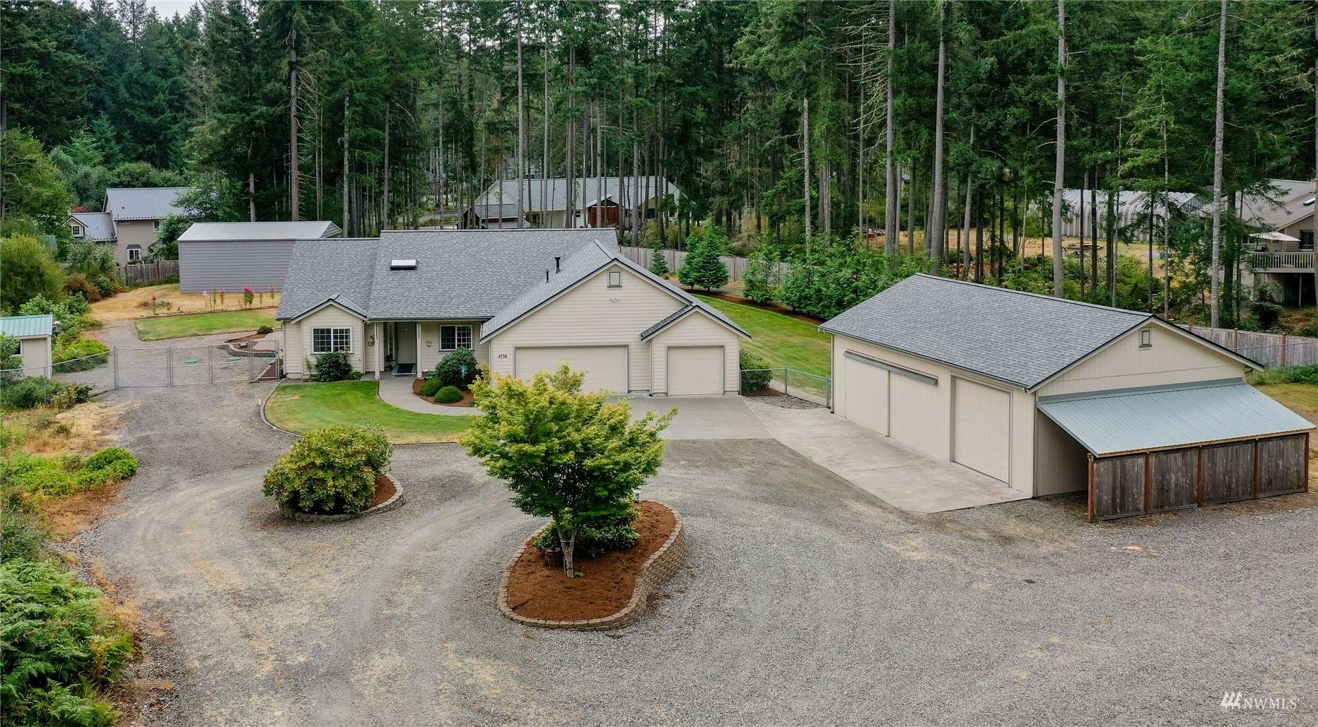 4738 Hilton RD NE, Olympia, WA 98516