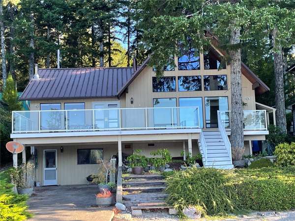 4200 E Mason Lake DR W, Grapeview, WA 98546