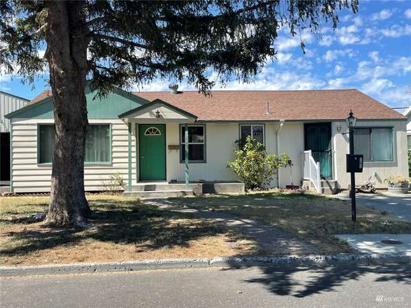 141 H ST SE, Ephrata, WA 98823