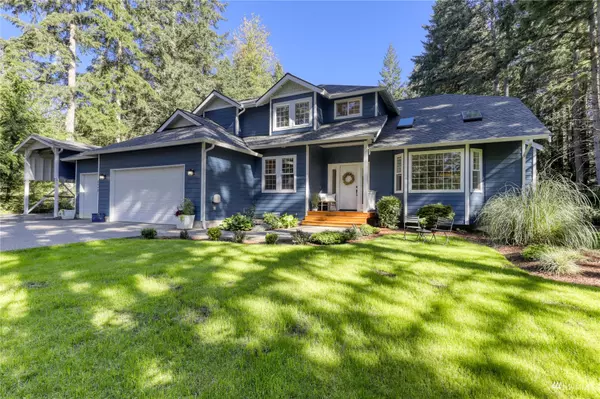 8648 Cherry Orchard LN NE, Bainbridge Island, WA 98110