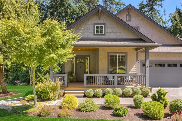 7835 Ledge Stone LOOP NE, Bainbridge Island, WA 98110