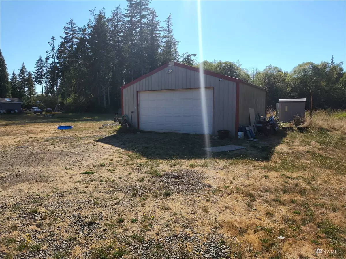 Allyn, WA 98524,5131 E Grapeview Loop RD