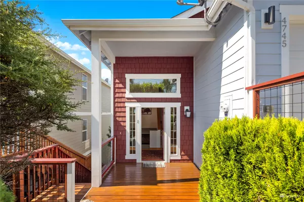 4745 22nd AVE SW, Seattle, WA 98106