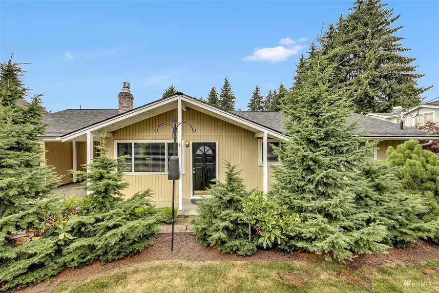 302 18th AVE, Kirkland, WA 98033