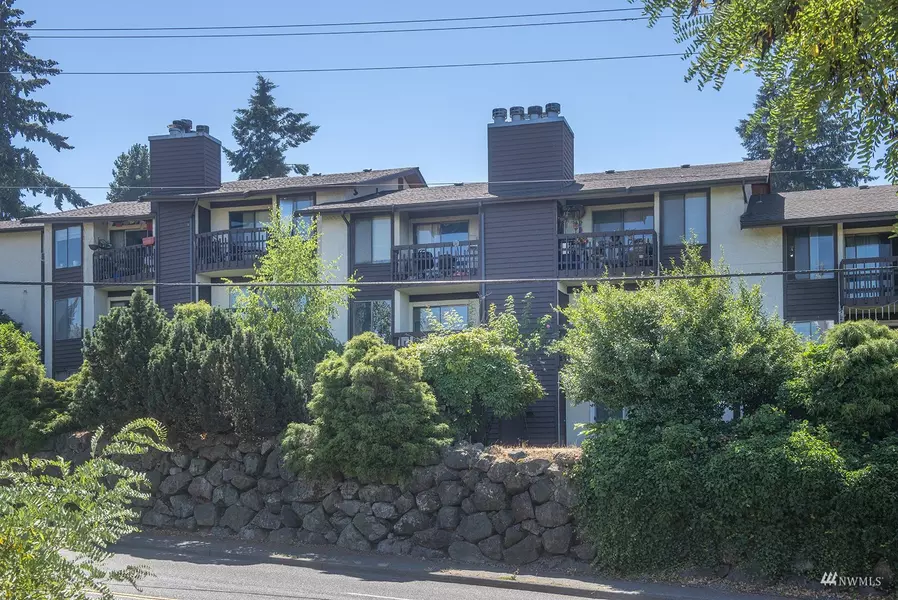 3505 S 160th ST #B4, Seatac, WA 98188