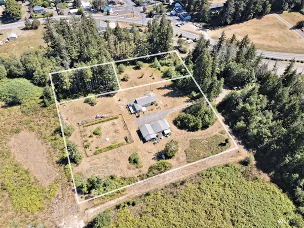 Allyn, WA 98524,5051 E Grapeview Loop RD