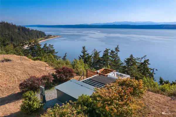 Camano Island, WA 98282,462 Eagle Crest RD