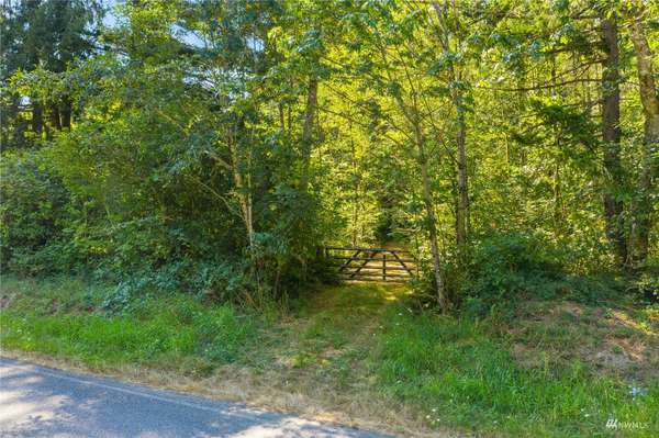 15545 Runyon RD SE, Rainier, WA 98576