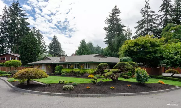 1104 Panorama DR, Fircrest, WA 98466