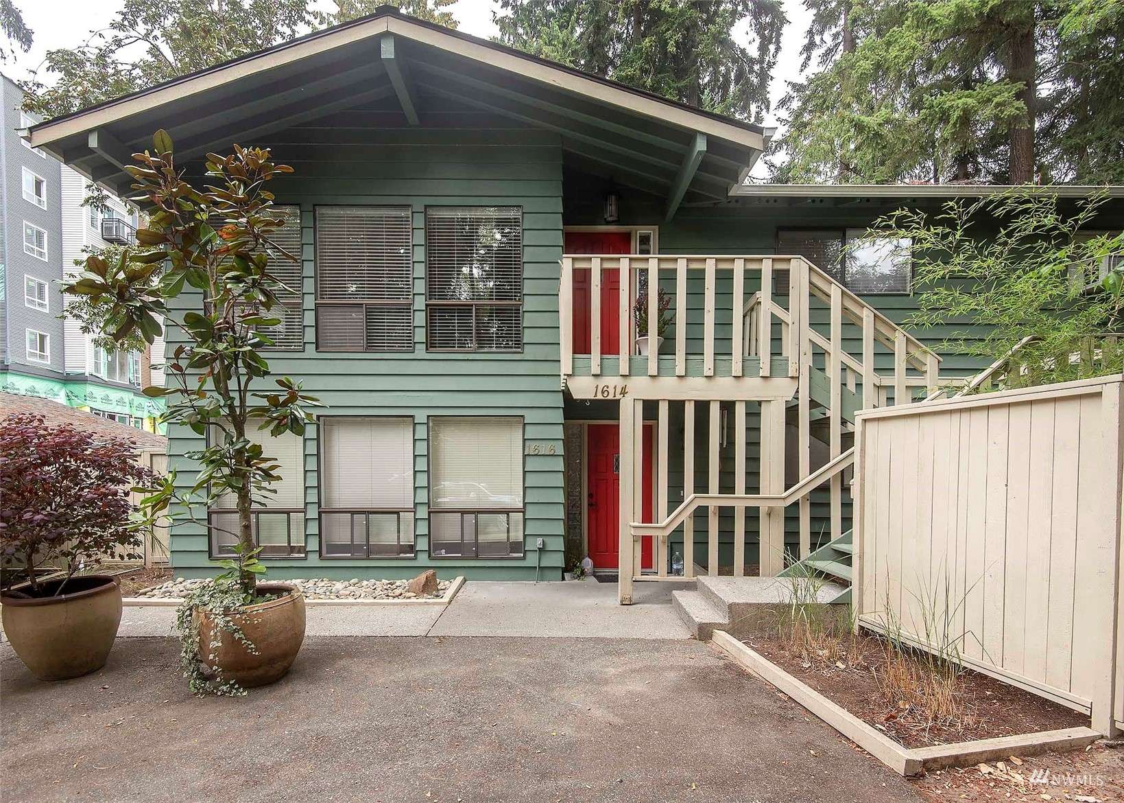 1614 NE 199th CT, Shoreline, WA 98155