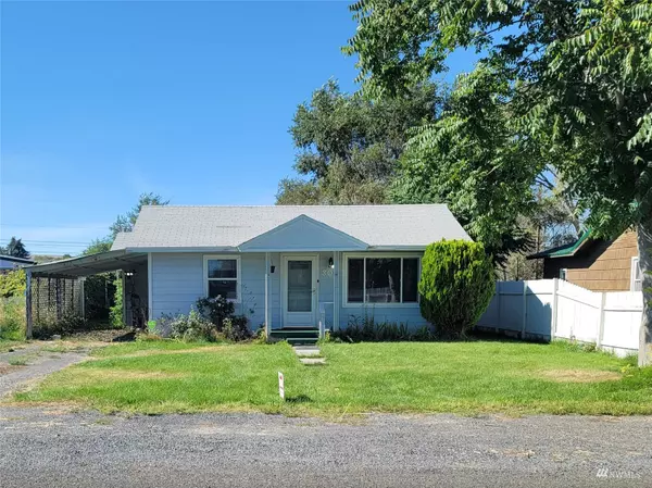 300 Ephrata AVE NW, Soap Lake, WA 98851