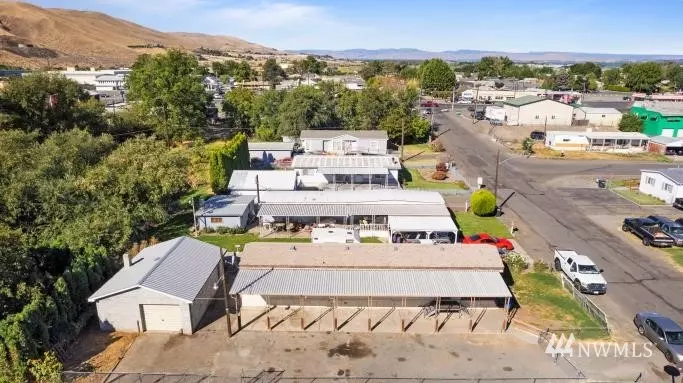8 E Washington ST, Yakima, WA 98903