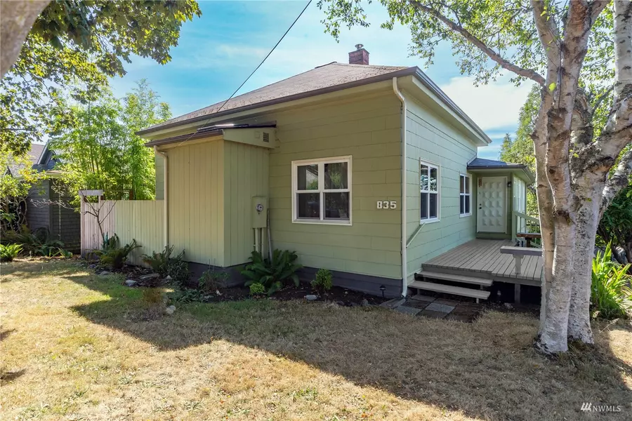 835 Cass ST, Port Townsend, WA 98368