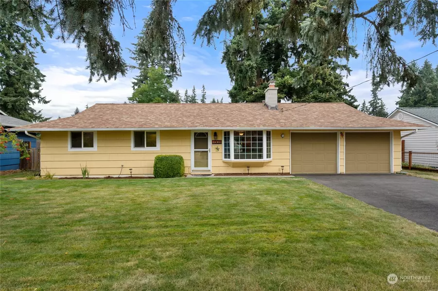 1909 192nd PL SW, Lynnwood, WA 98036