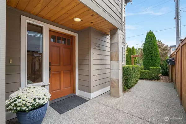 5449 Fauntleroy WAY SW, Seattle, WA 98136