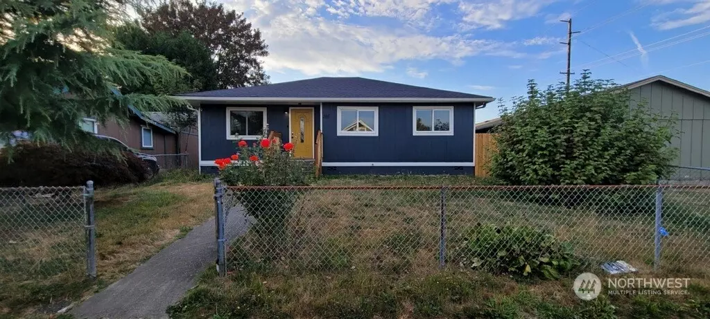 365 19th, Longview, WA 98632