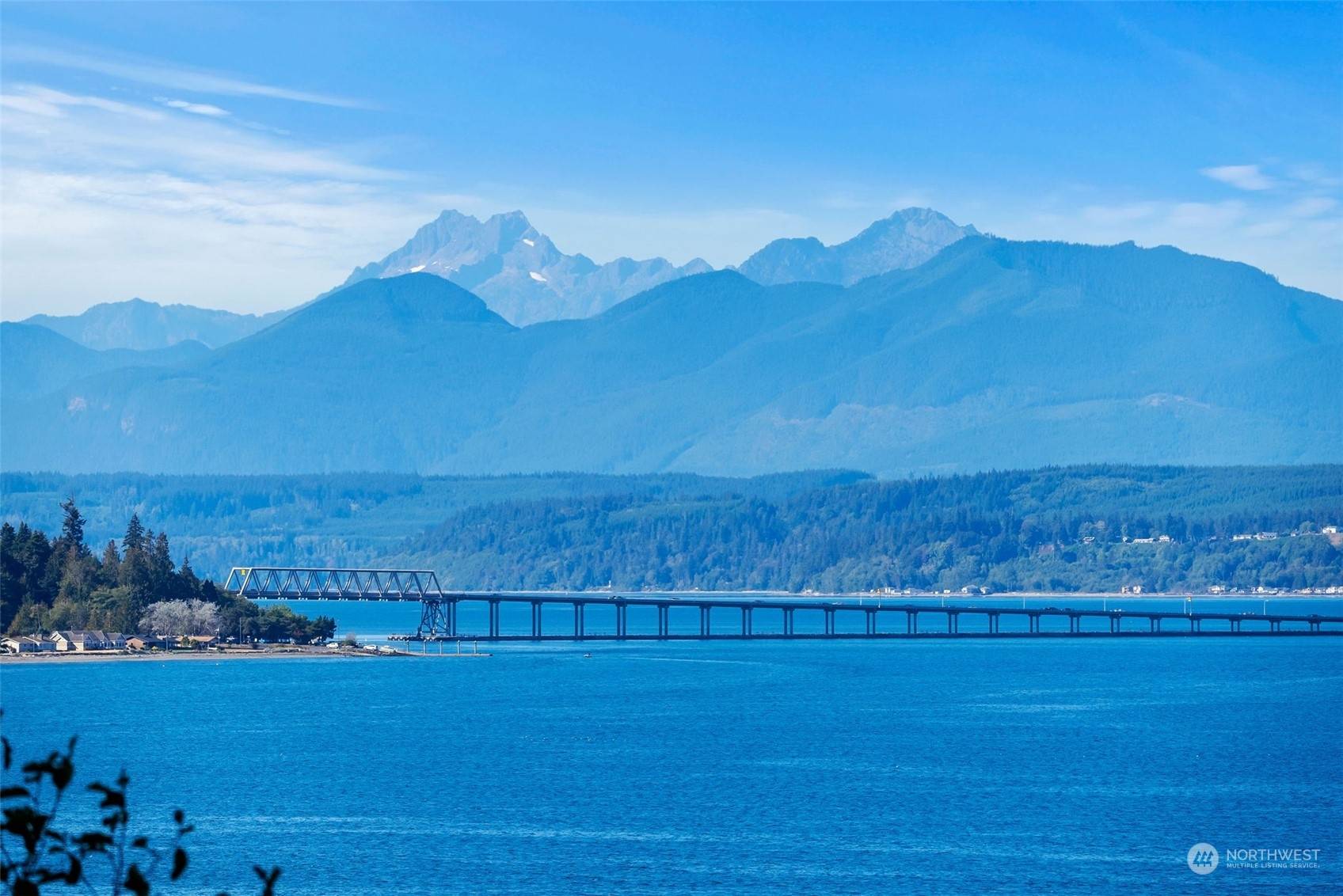 33865 Hood Canal DR NE, Kingston, WA 98346