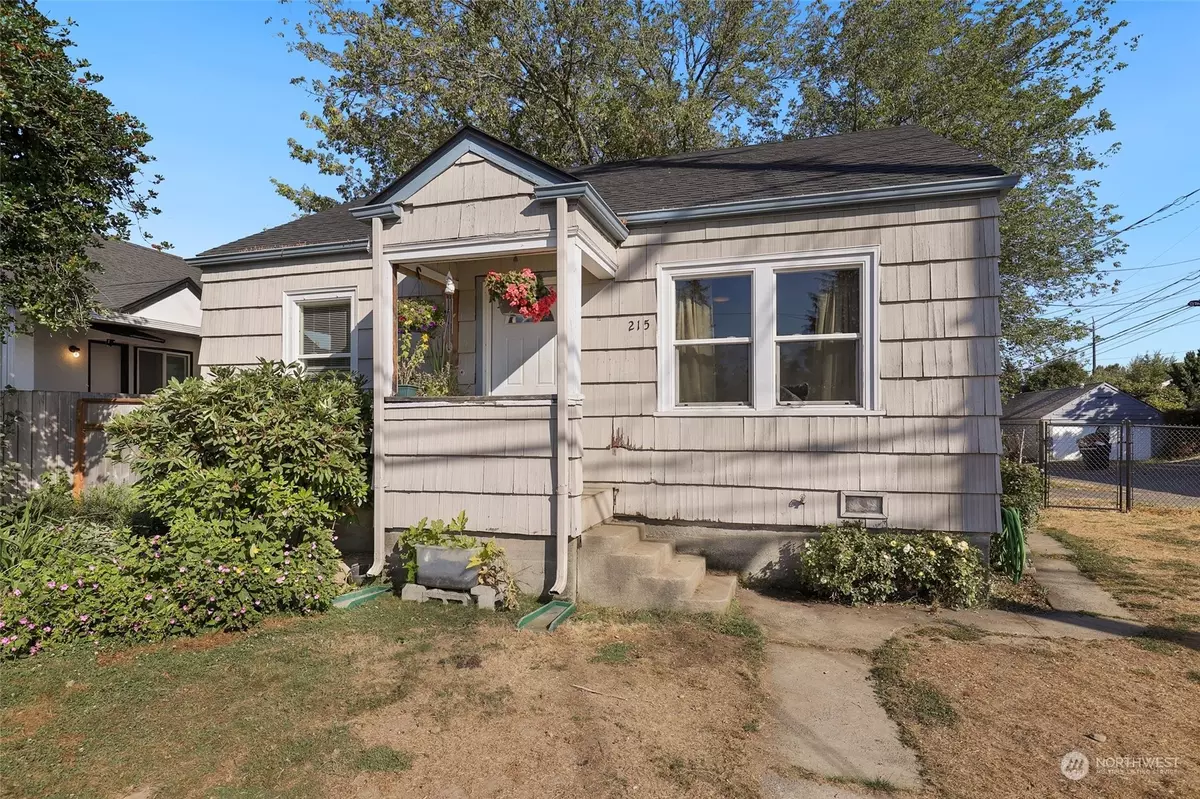 Tacoma, WA 98408,215 S 64th ST