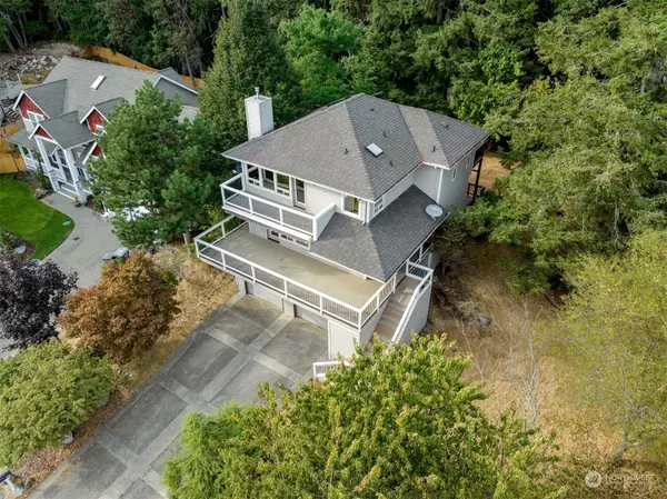 Fox Island, WA 98333,1205 Pilchuck PL