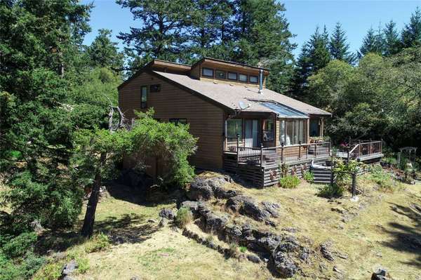 341 Kanaka Bay RD, Friday Harbor, WA 98250
