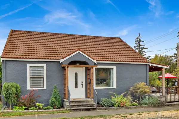 2236 Ellis ST, Bellingham, WA 98225