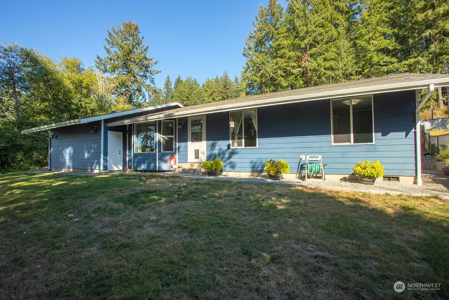 4957 Country Club WAY SE, Port Orchard, WA 98367