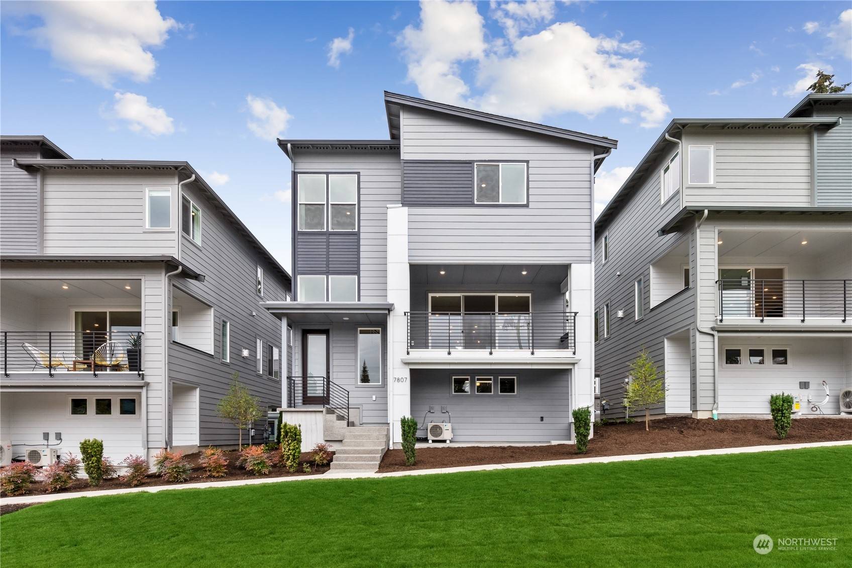 7807 NE 123rd CT, Kirkland, WA 98034