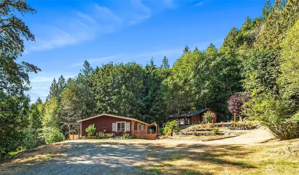 251 NE Redfish LN, Belfair, WA 98528