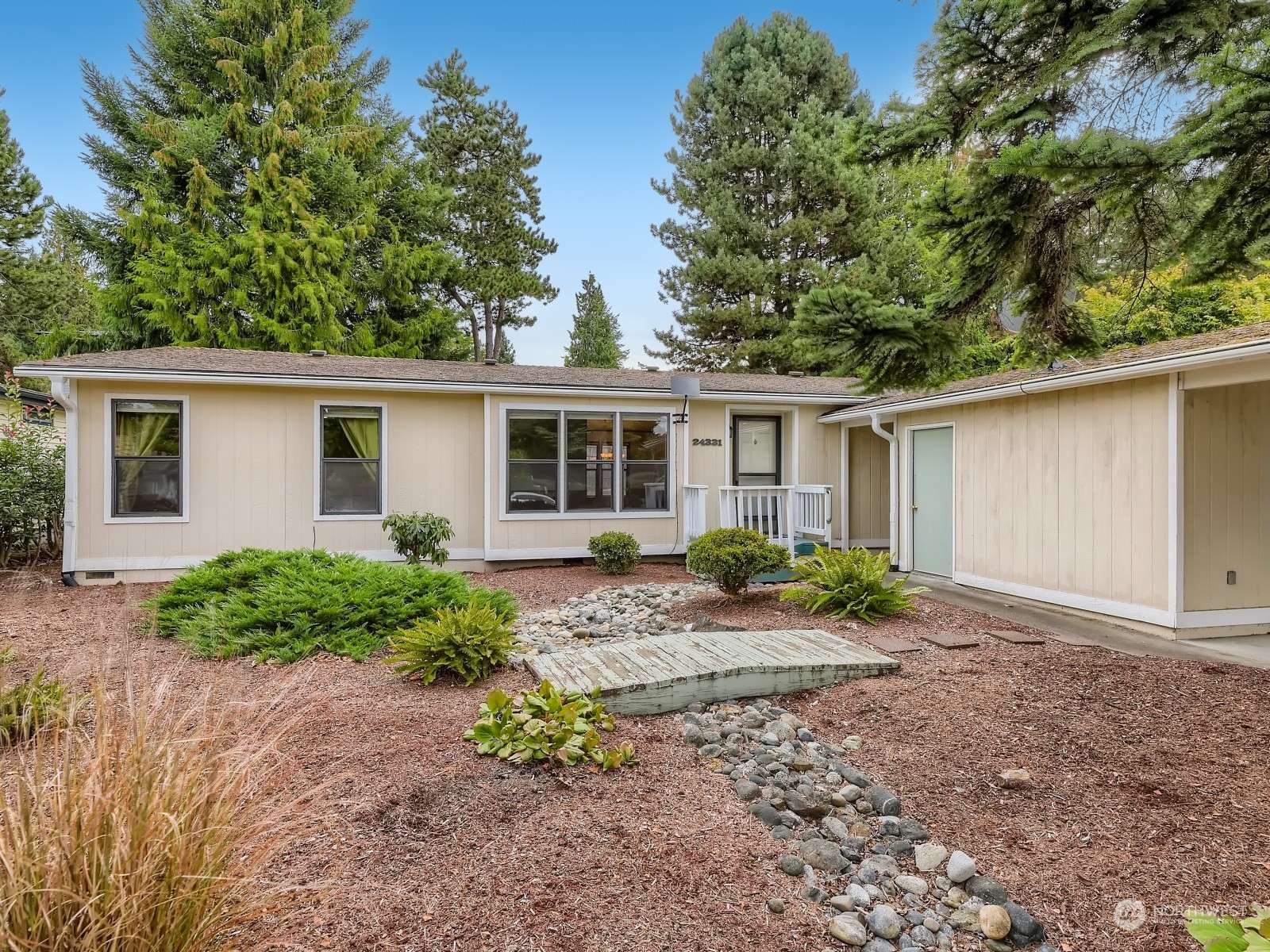 24331 9th AVE W, Bothell, WA 98021