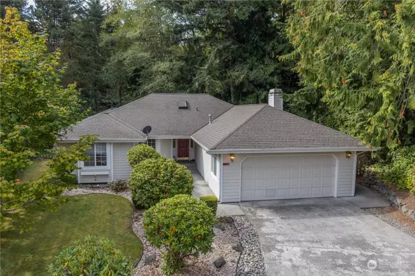 61 Fair Wind CT, Port Ludlow, WA 98365