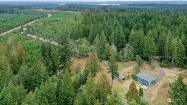 220 E Dawn DR, Allyn, WA 98524