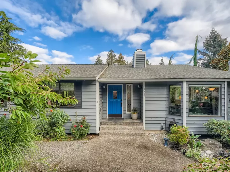 1908 SW 166th ST, Burien, WA 98166