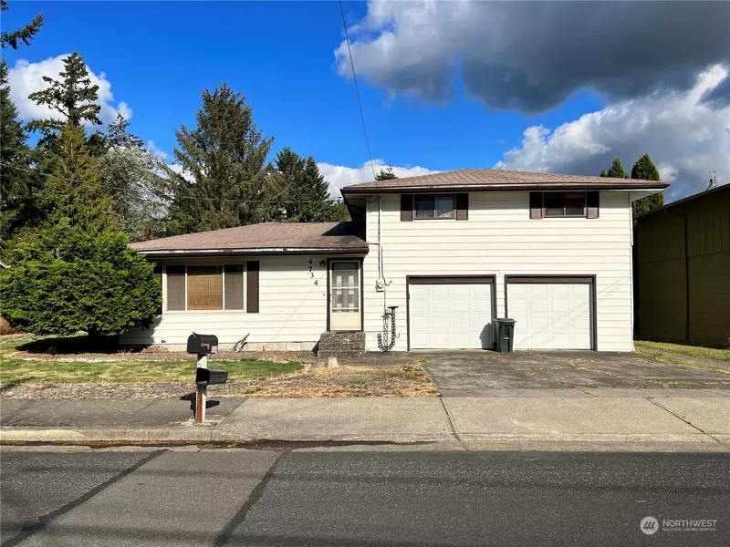 4734 Olympia WAY, Longview, WA 98632