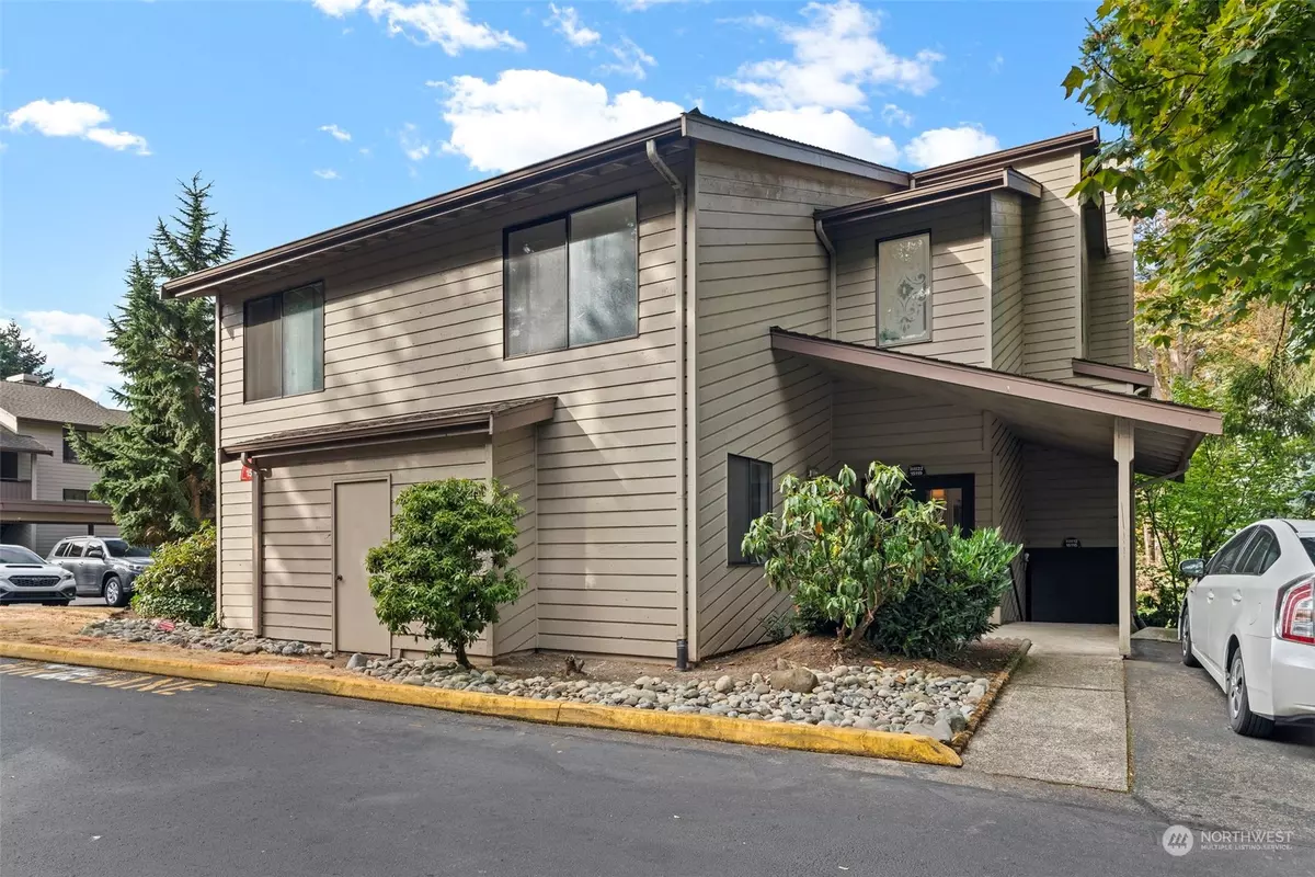 Tukwila, WA 98188,15119 Sunwood BLVD #HH22