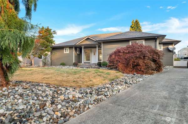 4732 N Golf Course DR, Blaine, WA 98230