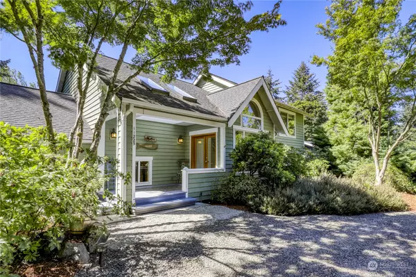 Bainbridge Island, WA 98110,11225 Meadowmeer CIR NE