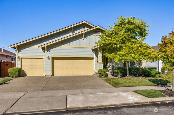 8324 Bainbridge LOOP NE, Lacey, WA 98516